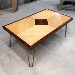 Coffee Table - Custom Veneered In Maple And Mahogany !
