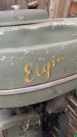 Elgin Boat motor for sale. (As is). Was a project don’t have time... Was gonna redo it and hang it in the garage wall.