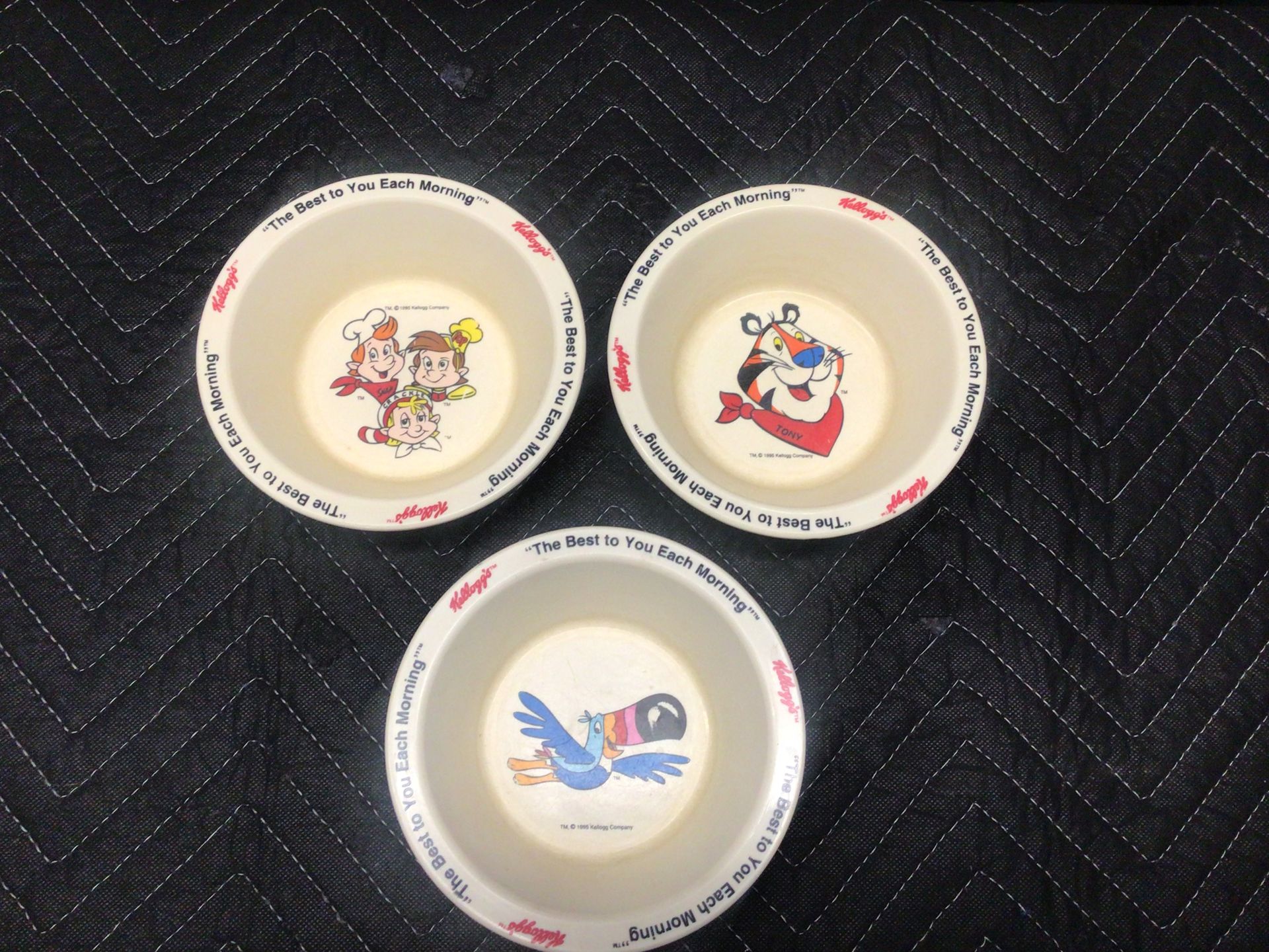 Vintage Kellogg’s cereal bowls