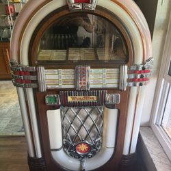 Wurlitzer 1015 Jukebox