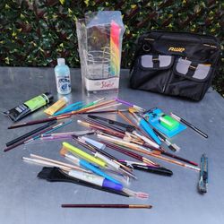 "Artist Studio" Brushes Cady & All Brushes..all New..all For Only $5