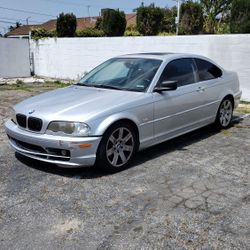 2003 BMW 325Cic