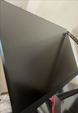 1440p 2k 165hz 32inch gaming LG ultrageat monitor.