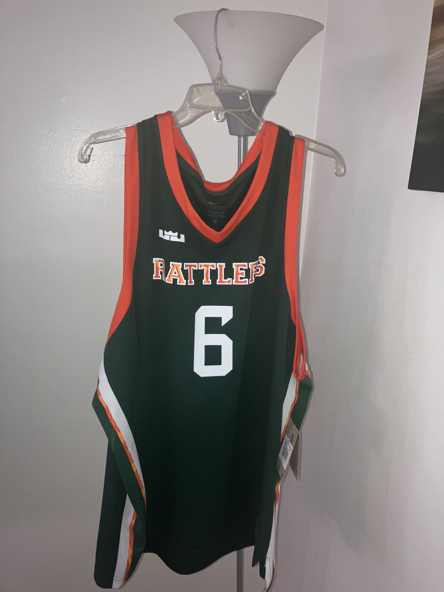 Nike LeBron James Jersey 2xl Brand New