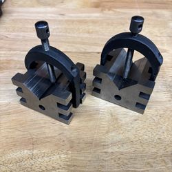 Starrett 568 V-Blocks Matched Set- Hardened and Ground with Clamps - USA Machinist Cnc vise fixture