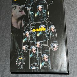 Bearbrick X Oasis Knebworth 100% & 400% 