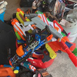 Bin Of Nerf/random Toy Guns 