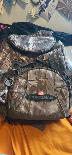 Igloo Sportsman Camo Backpack Cooler