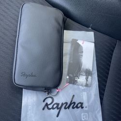 Rapha Essential Bag New