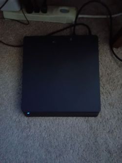 PS4 Slim