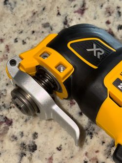 DEWALT XR Oscillating Multi-Tool. NEW NEW NEW
