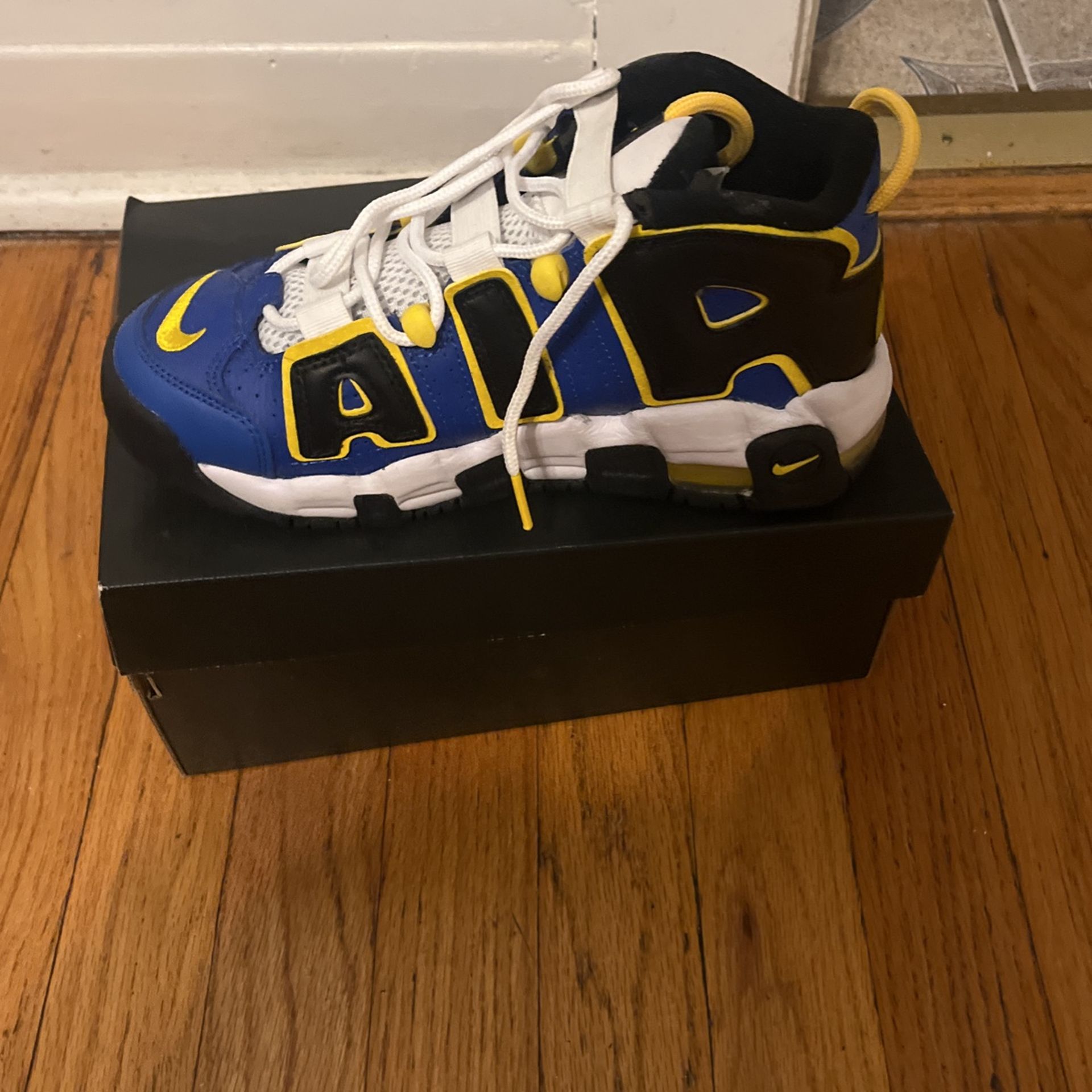 Nike Air More Uptempo Peace, Love And Basketball