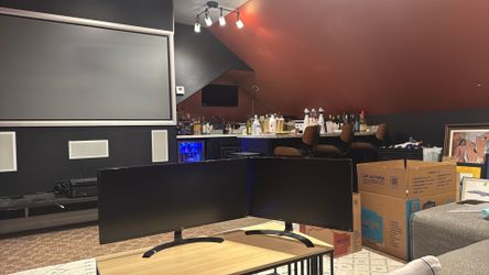 2 x LG 34” Ultrawide Monitors