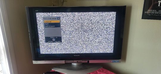 42 Inch Older Panasonic TV (Not Smart)