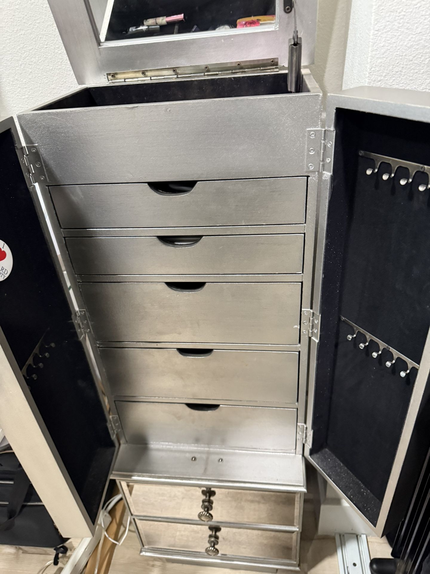 ✨ Pier One Mirrored Silver Jewelry Armoire – $100 (Used) ✨