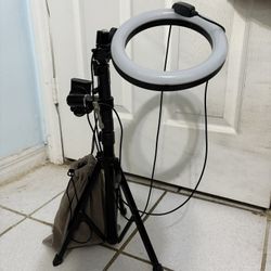 small ring light