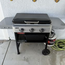 Weber 3 Burner Griddle With Cover 