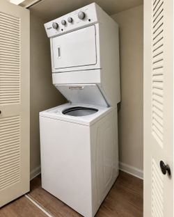 Whirlpool Stacked Washer and Dryer Unit