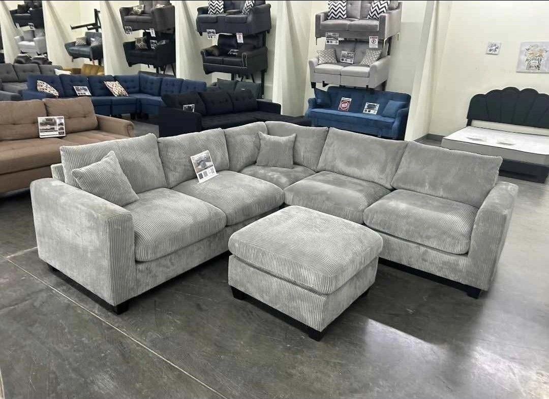 🎪 Sofa Sectional, Gray Color, Corduroy Fabric, New in the Box.