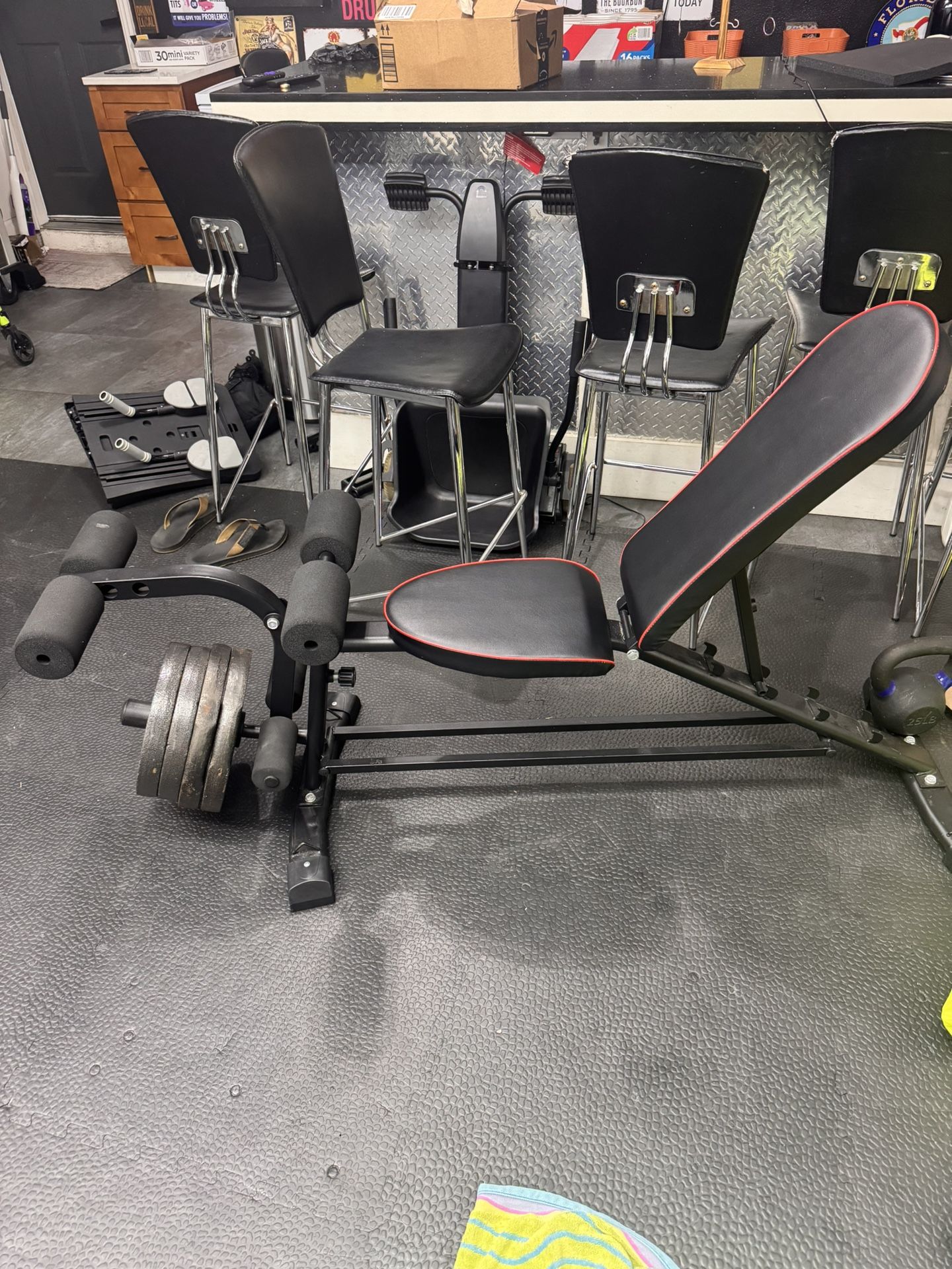 Leg extension bench