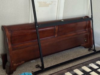 King Sleigh Bedroom set