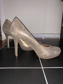 Banana Republic pumps