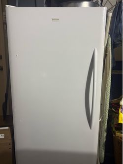 Frigidaire Refrigerator