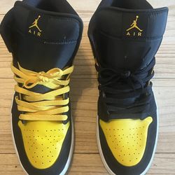 Jordan Air Jordan 1 Mid
