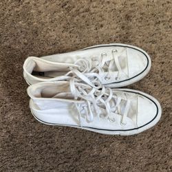 Converse High Top Girls Size 6.5 Barely Used 