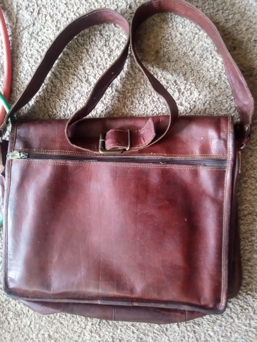 Vintage Leather Brief Case With Shoulder Strap 