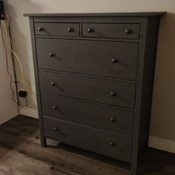 Ikea Hemnes Grey 6 Drawer Dresser 