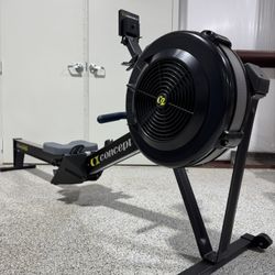 Concept 2 Row Erg Model D Rower PM5 - Crossfit Hyrox Rowing Machine