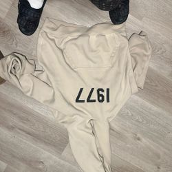 Whoever Wants They Can Buy It. It’s A Medium. It’s Essential I Paid 75.