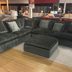 Brand New Carriage View Sectional