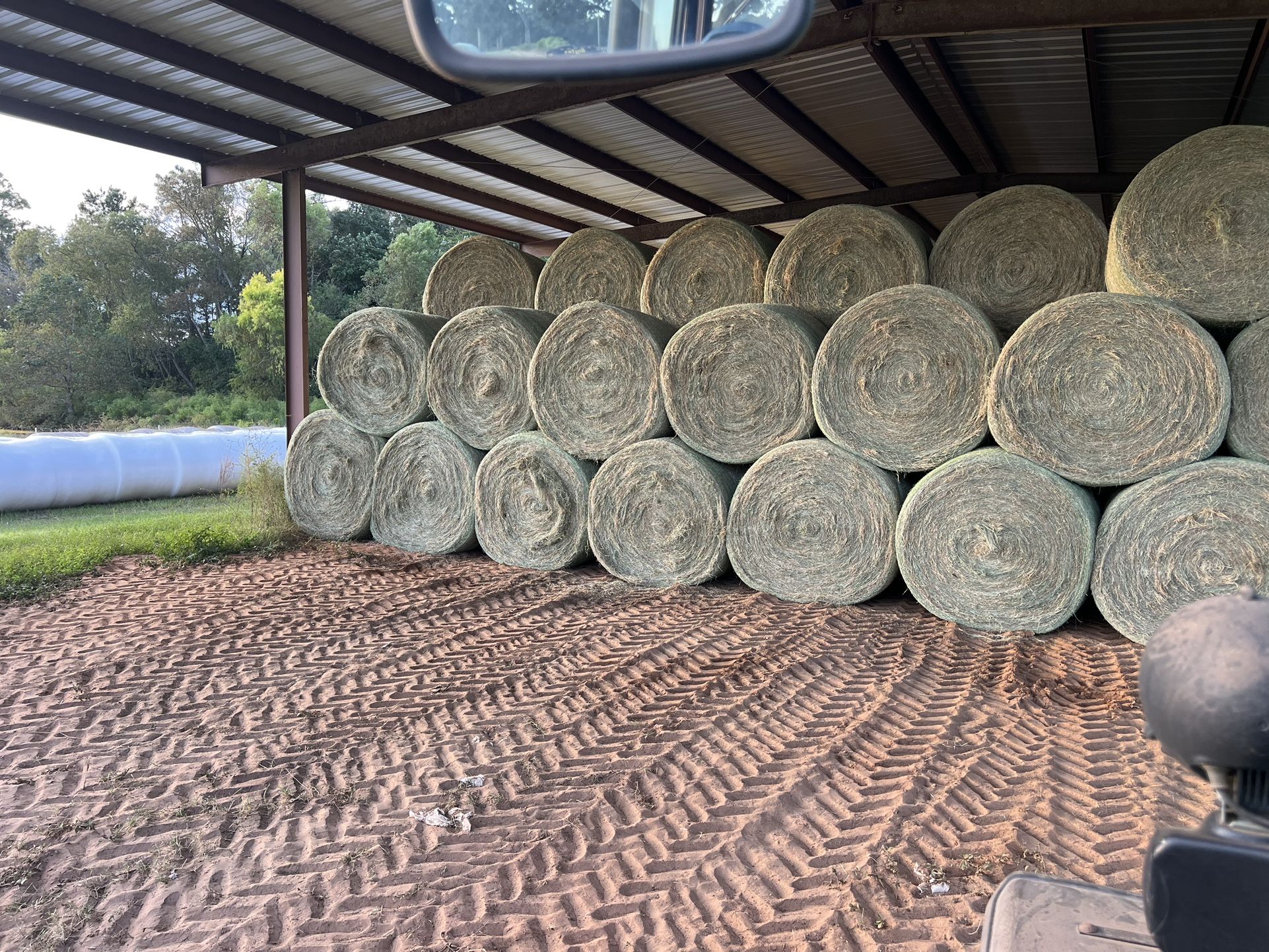 Hay- Bermuda Sumrall 007