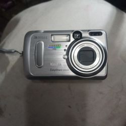 Kodak Easy Share Excellent Condition!