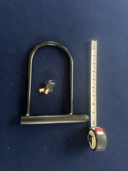 U lock bike / scooter lock with keys