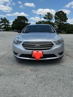 2013 Ford Taurus