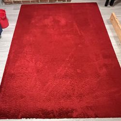 Red 5 X 7 Rug 