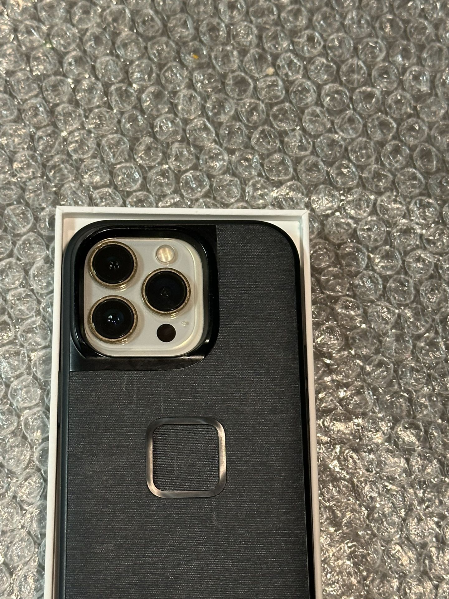 iPhone 13 PRO 256GB Gold UNLOCKED
