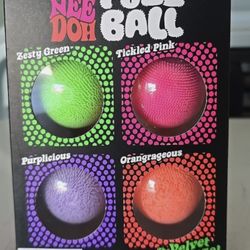 NEEDOH FUZZBALL PACK OF 4