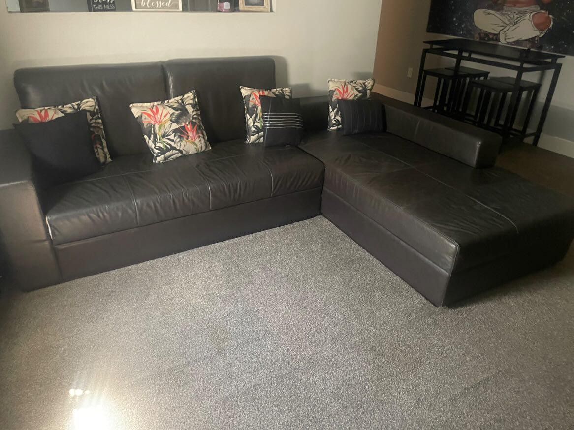 L Shaped Couch Set