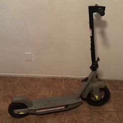 E scooter