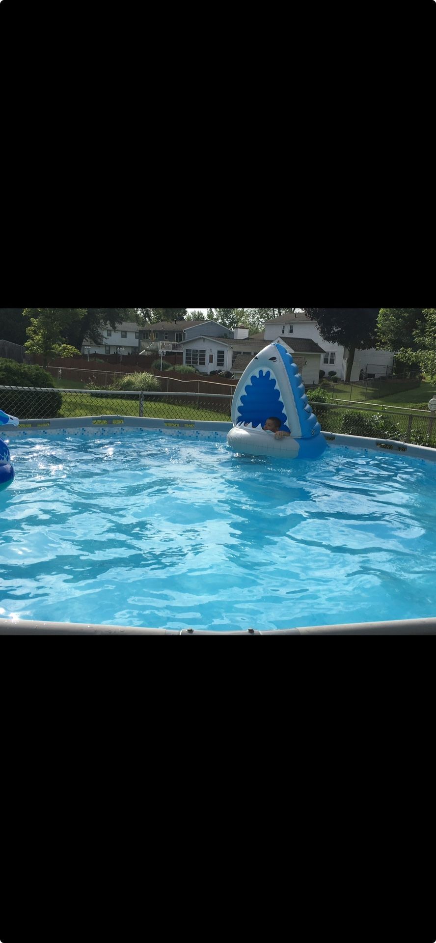 22 In Round Pool