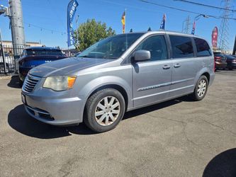 2014 Chrysler Town & Country