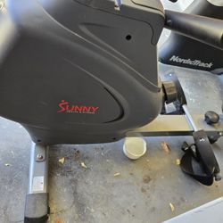 Sunny Health And Fitness Rowing Machine