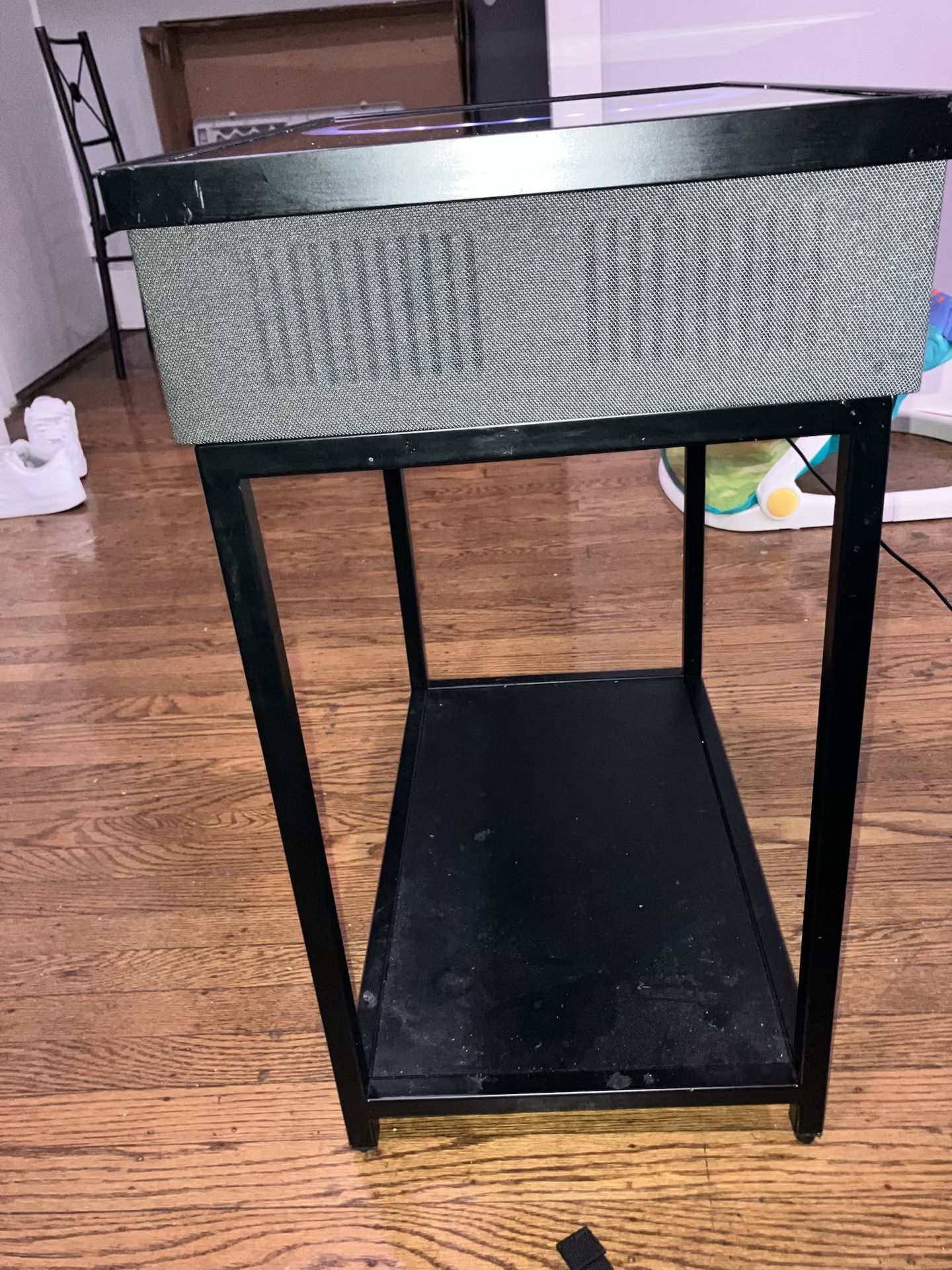 Bluetooth Speaker Table