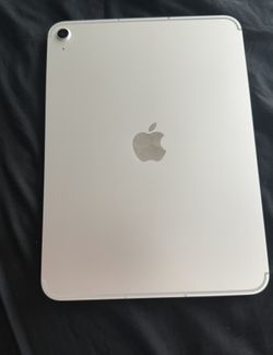 iPad A16 I WILL NOT TAKE $200