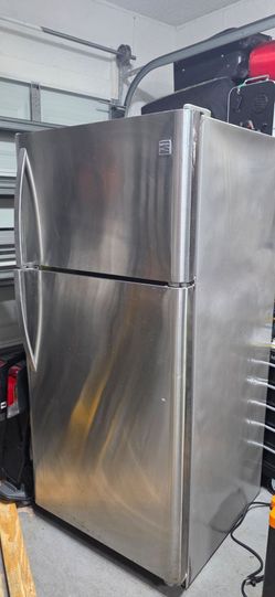 KENMORE STAINLESS STEEL REFRIGERATOR