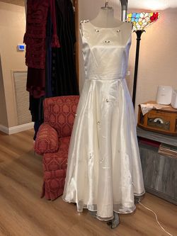 Ivory color dress for special occasion